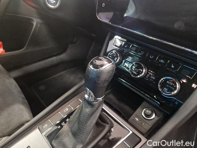  Skoda  Superb  Combi (3V5)(2015) Sup.C.FL 2.0TDI 200 Style AT #5