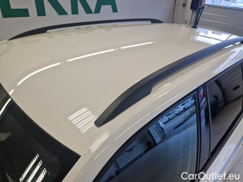  Skoda  Fabia  Combi (2015) Fab.Com.1.0TSI 70 Ambition #24