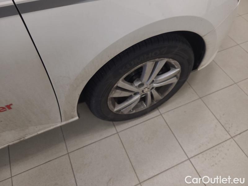  Skoda  Fabia  3 (2015) Fab.Com.1.0TSI 70 Ambition #6