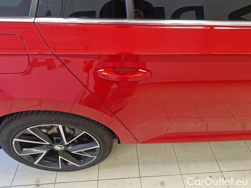  Skoda  Superb  Combi (3V5)(2015) Sup.C.FL 2.0TDI 200 Style AT #9