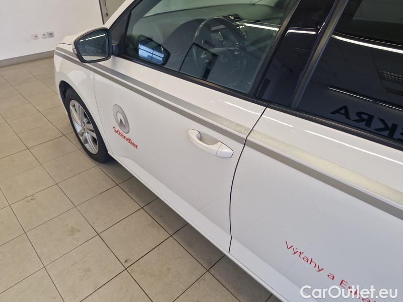  Skoda  Fabia  Combi (2015) Fab.Com.1.0TSI 70 Ambition #23