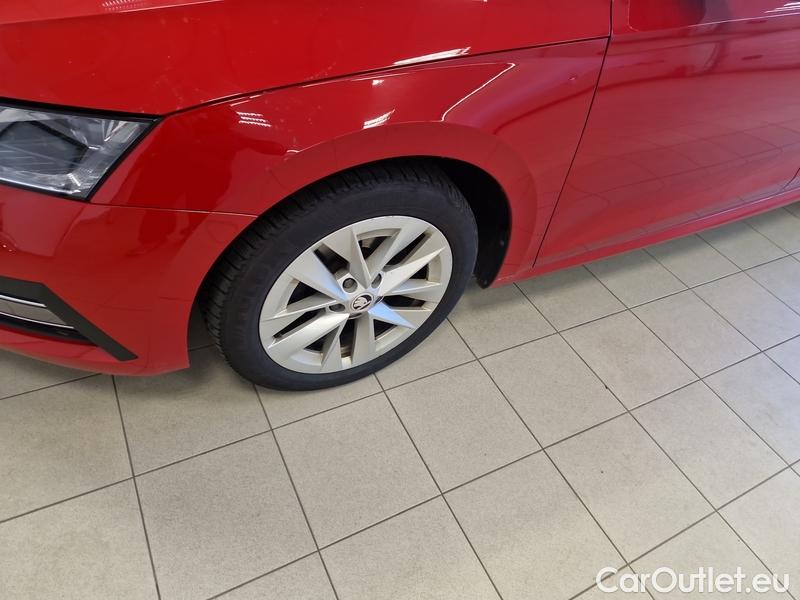  Skoda  Octavia  Combi (NX3)(2020) O.C. 4 2.0TDI 150 Joy+ 4x4 AT #15