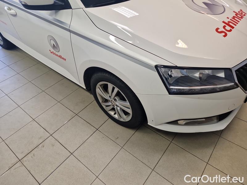  Skoda  Fabia  Combi (2015) Fab.Com.1.0TSI 70 Ambition #3