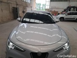  Alfa Romeo   STELVIO ALFA ROMEO / 2017 / 5P / SUV 2.2 TURBO DIESEL 190CV BUSINESS AT8 RWD #27