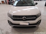  Volkswagen  T-CROSS VOLKSWAGEN  / 2019 / 5P / SUV 1.0 TSI STYLE #25