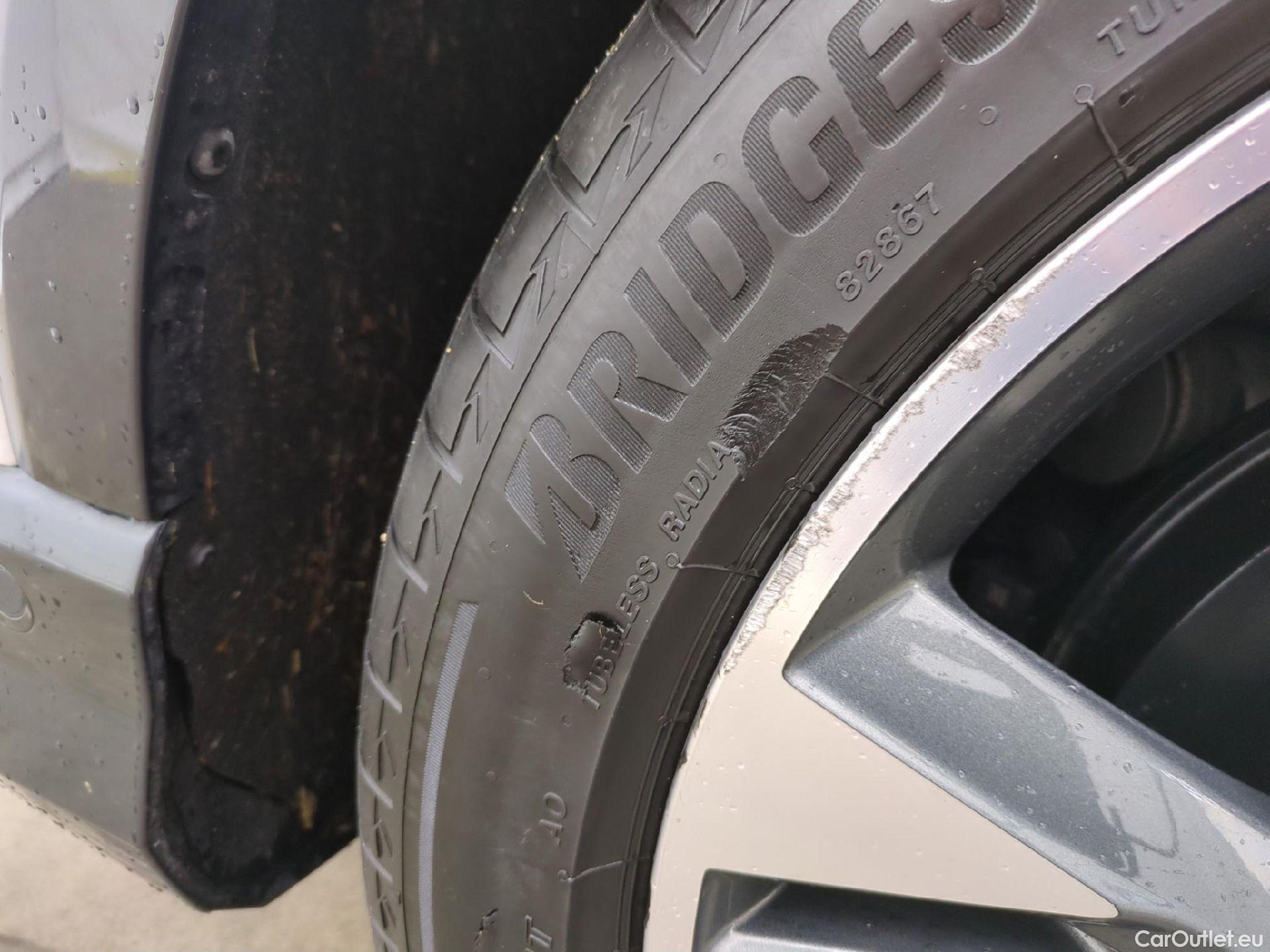  Audi  Q4 E-Tron  40 e-tron S line 55kWh BVA #4