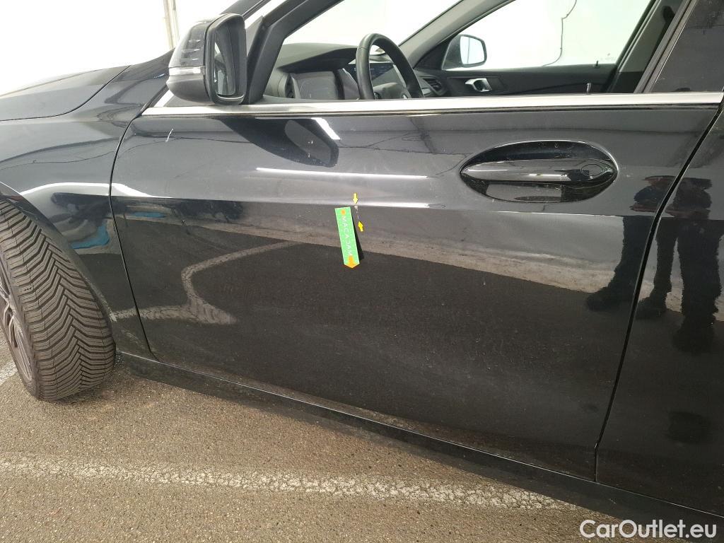  Bmw  Serie 1 BMW Série 1 / 2019 / 5P / Berline 116i Business Design #53