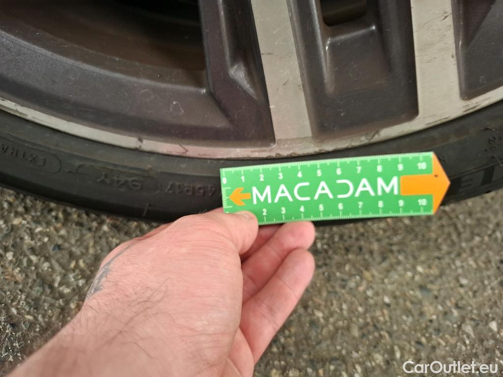  Bmw  Serie 1 BMW Série 1 / 2019 / 5P / Berline 116i Business Design #30