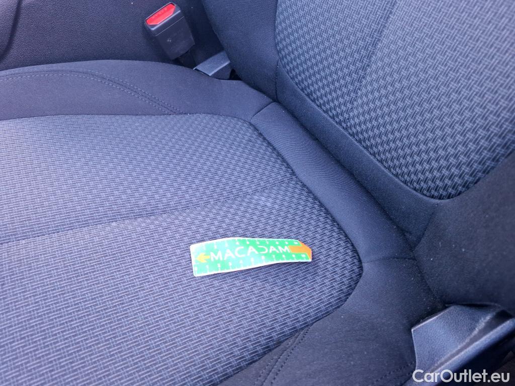  Bmw  Serie 1 BMW Série 1 / 2019 / 5P / Berline 116i DKG7 Business Design #3