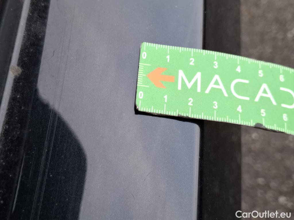  Bmw  Serie 1 BMW Série 1 / 2019 / 5P / Berline 116i Business Design #13