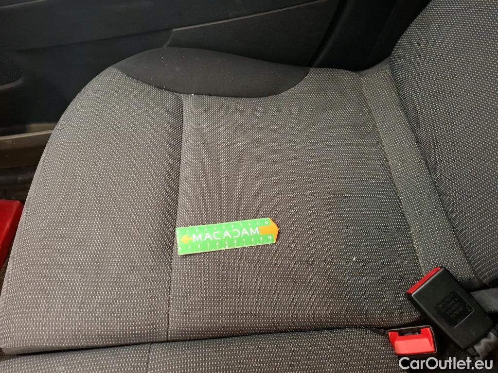  Citroen  Berlingo  Fourgon Club M 1000 1.5 BlueHDi 130CV BVA8 E6dT #38