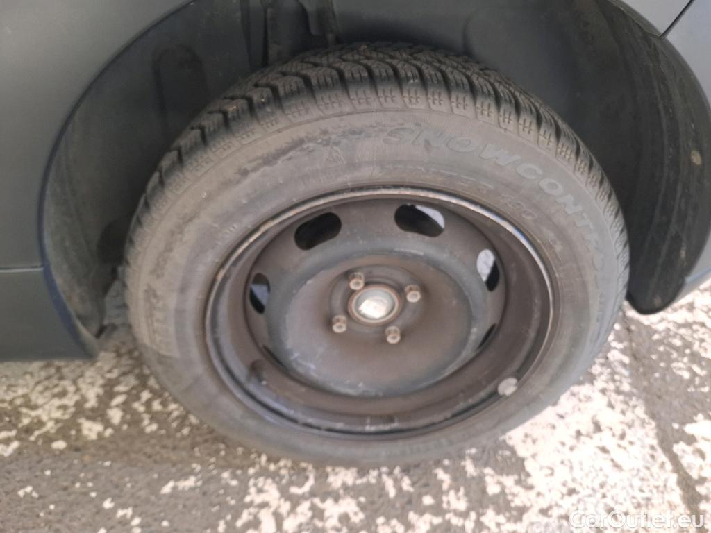  Citroen  C3  Feel 1.2 PureTech 80CV BVM5 E6 #13