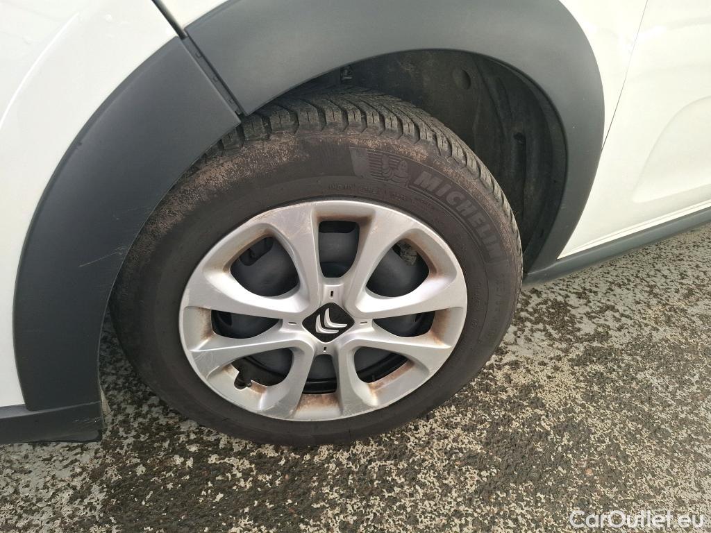  Citroen  C3  Société Feel 1.5 BlueHDI 100CV BVM6 E6d #25