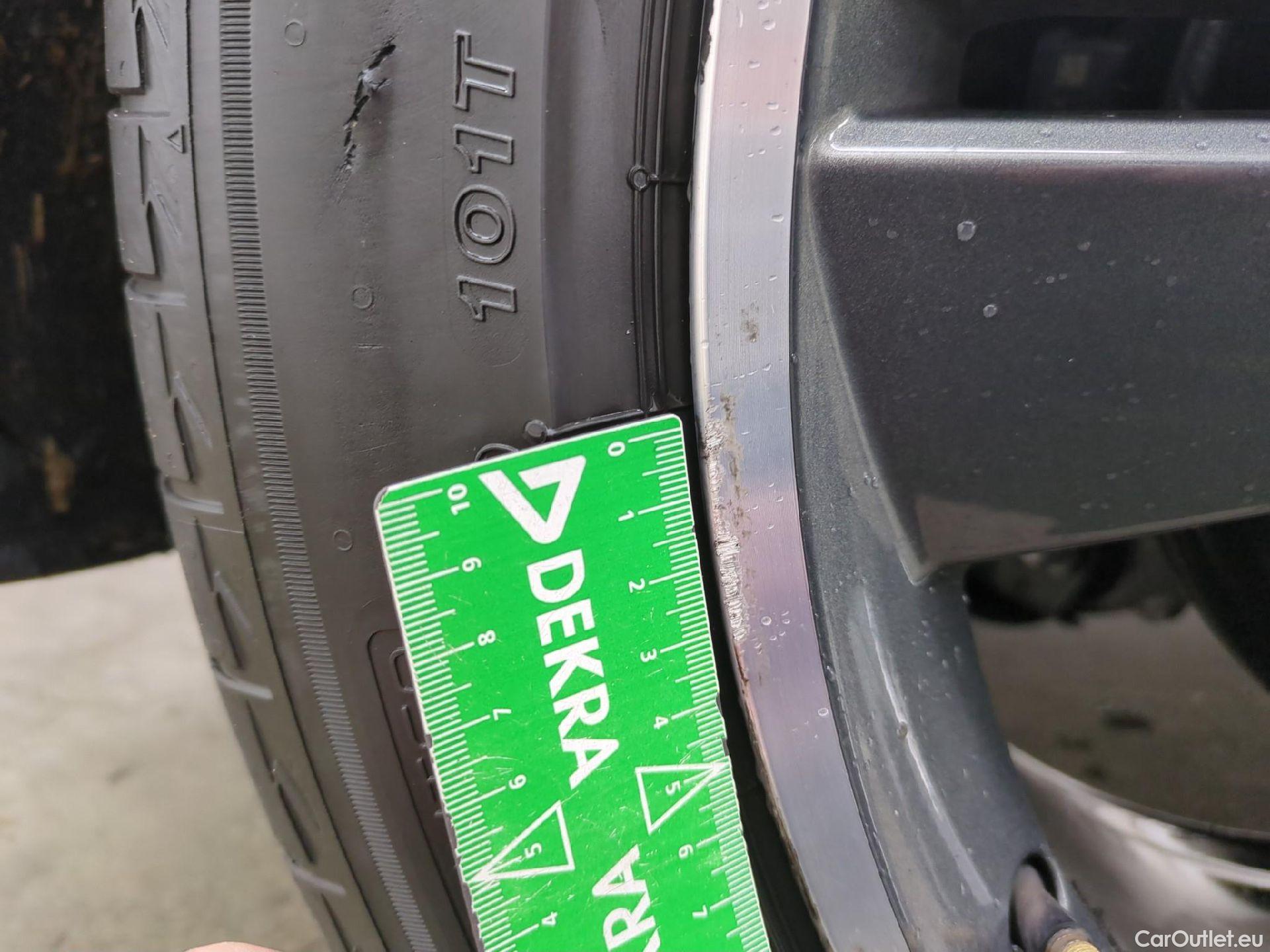  Audi  Q4 E-Tron  40 e-tron S line 55kWh BVA #7