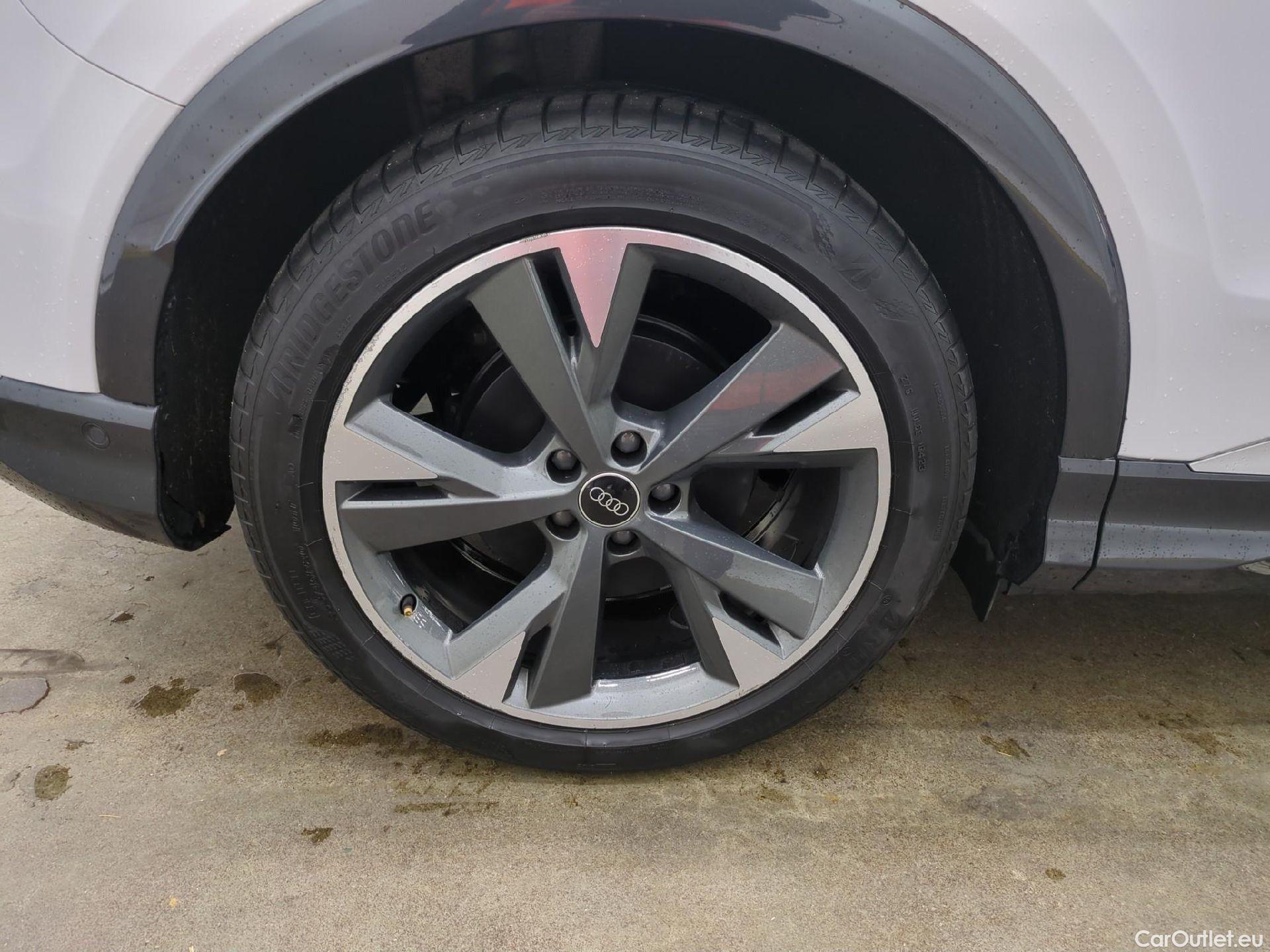  Audi  Q4 E-Tron  40 e-tron S line 55kWh BVA #3