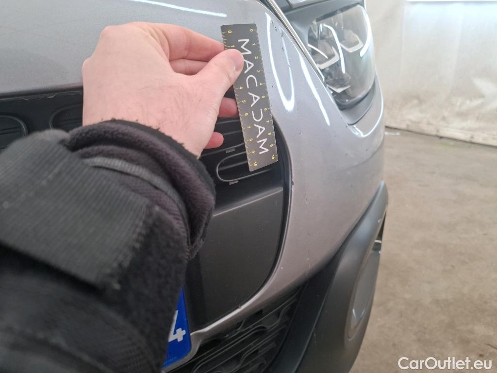  Citroen  C3  Feel Pack 1.2 PureTech 80CV BVM5 E6d #3