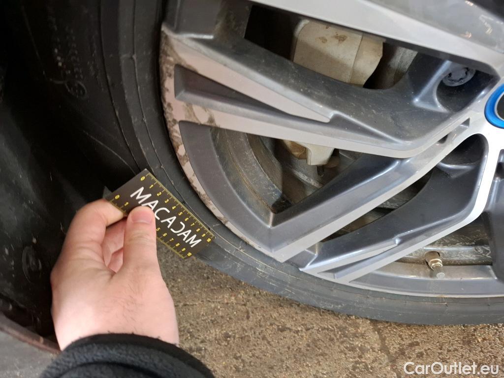  Bmw  Serie 4 BMW i4 / 2021 / 5P / Berline eDrive40 340ch Business Design BVA8 #7