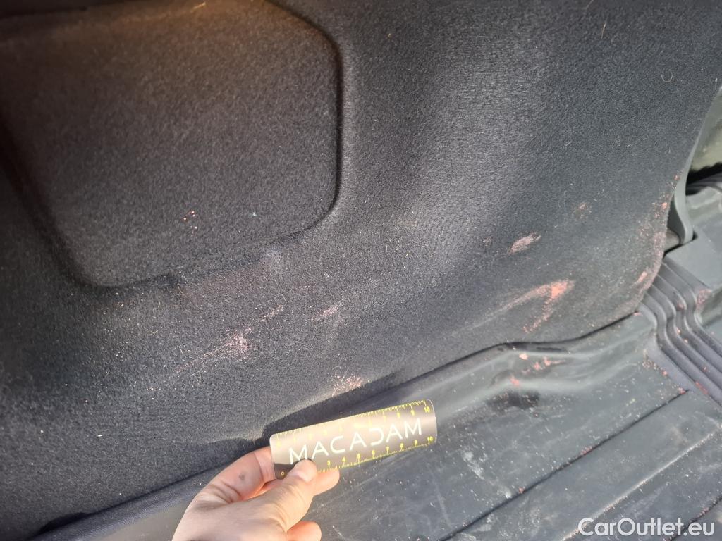  Citroen  C3  Société Feel 1.5 BlueHDI 100CV BVM5 E6dT #18