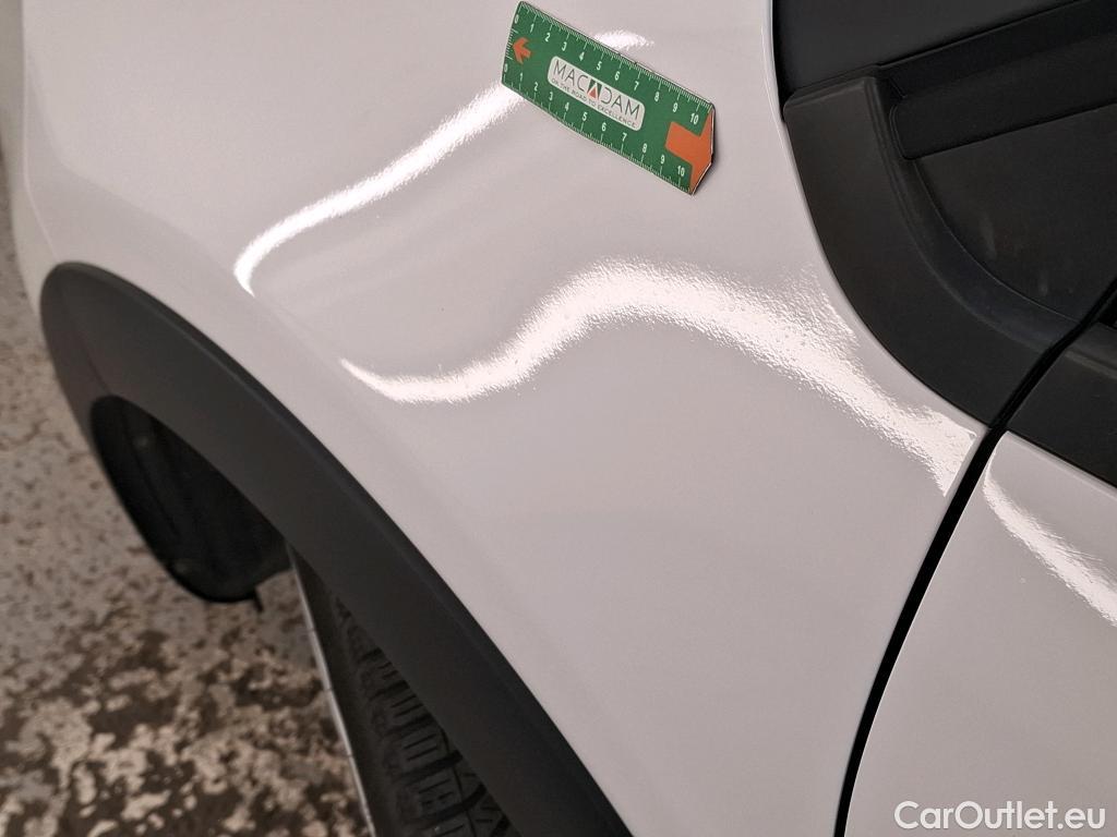  Citroen  C3  Feel 1.2 PureTech 80CV BVM5 E6 #10