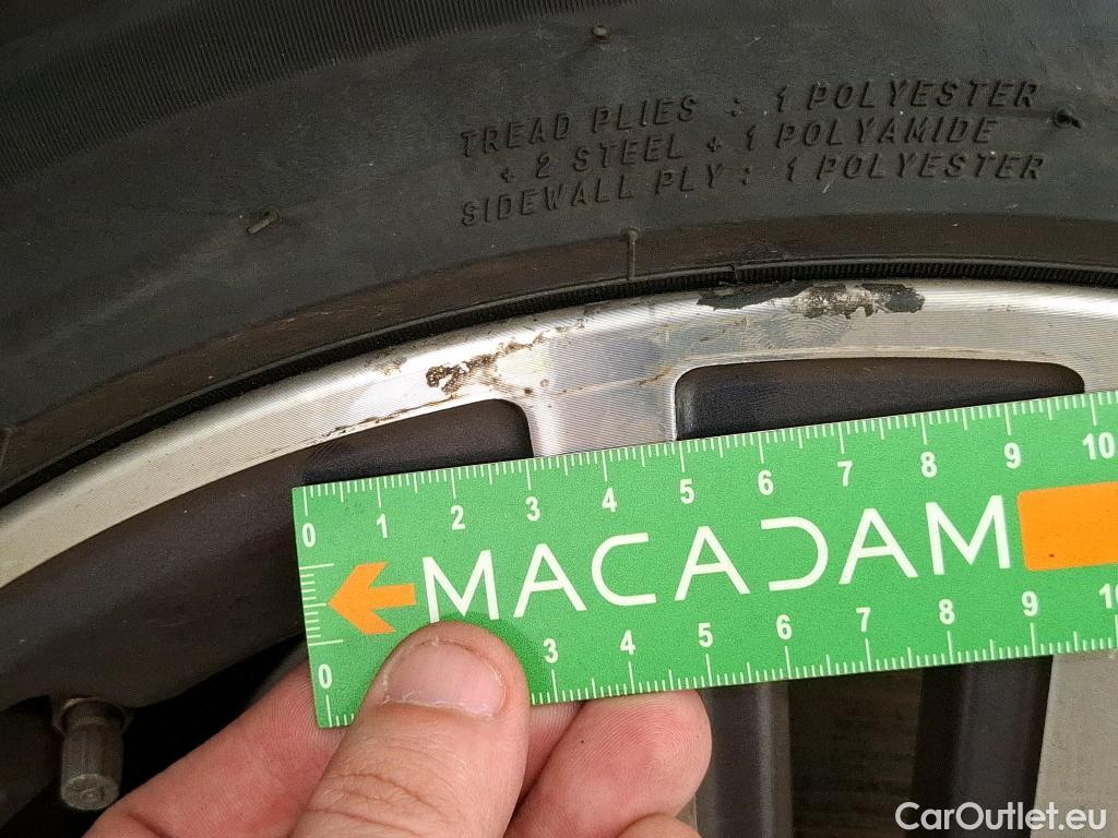  Bmw  Serie 1 BMW Série 1 / 2019 / 5P / Berline 116i Business Design #39