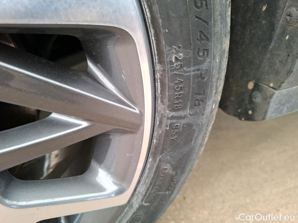  Hyundai  Konna Kona Executive Hybrid 2WD 1.6 GDI 140CV BVA6 E6d #6