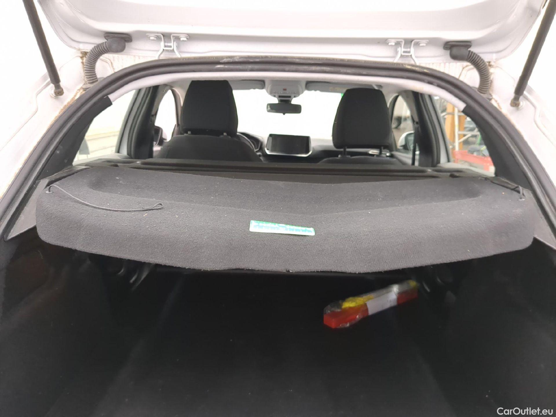  Peugeot  208  Premium 1.2 PureTech 75CV BVM5 E6d #9