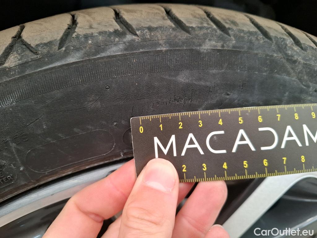  Hyundai  Konna Kona Executive Hybrid 2WD 1.6 GDI 140CV BVA6 E6d #5