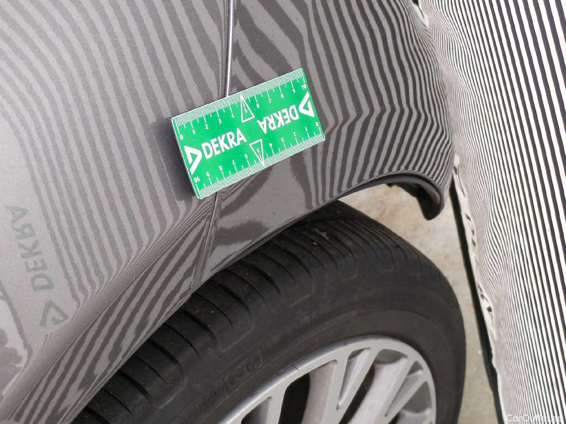  Fiat  500 FIAT  / 2015 / 3P / Berline Hybrid 1.0 BSG 70 ch Dolcevita Plus #39