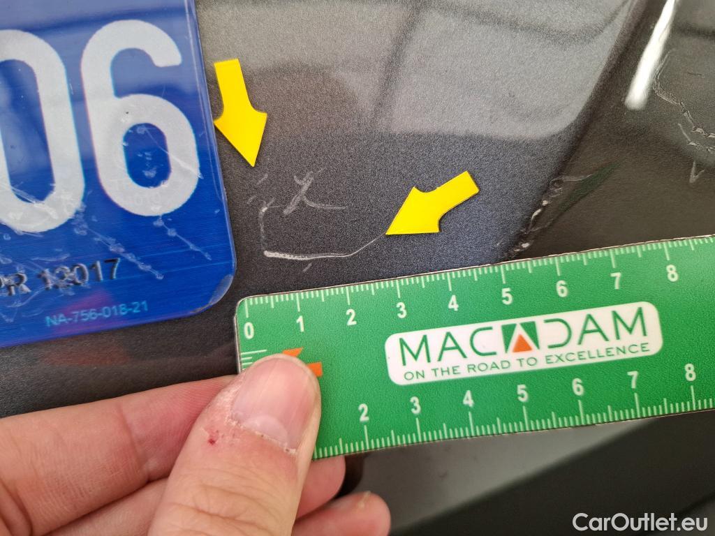  Peugeot  2008  Allure Business 1.5 HDi 130CV BVA8 E6d #12