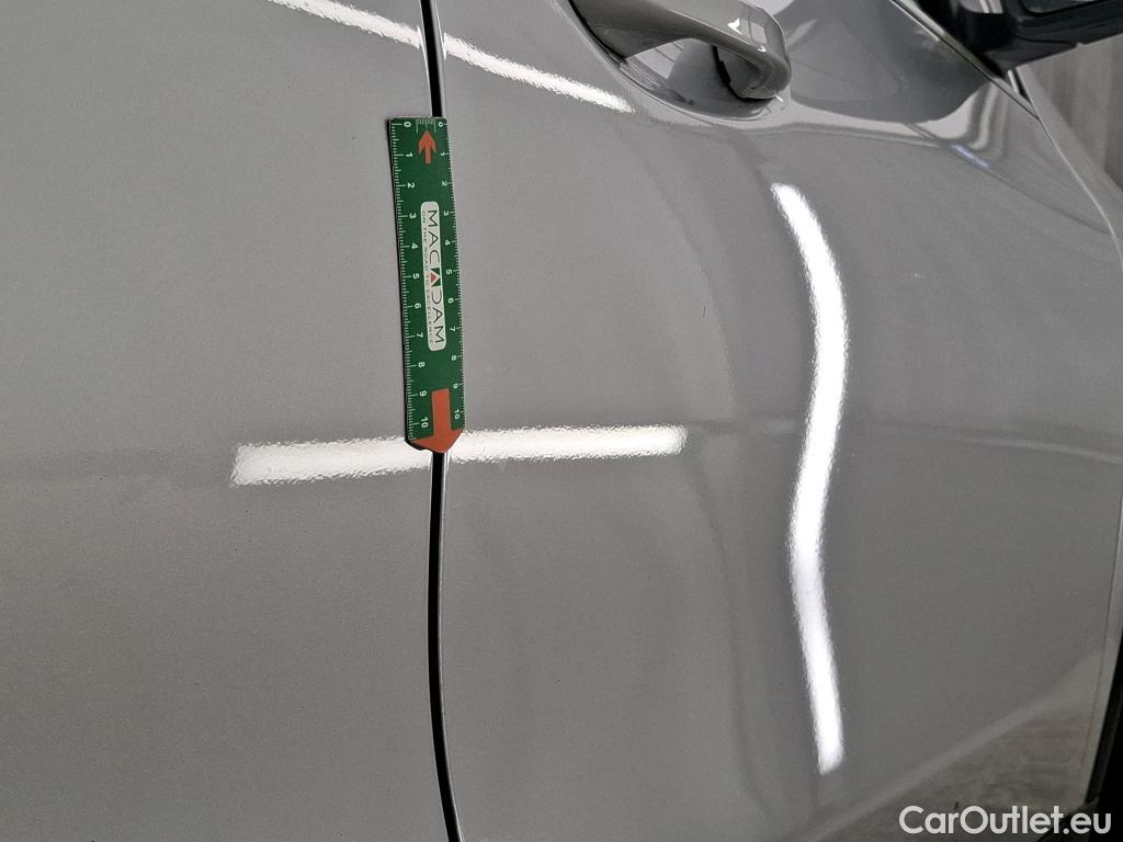  Mercedes  GLA MERCEDES-BENZ  / 2020 / 5P / SUV 1.3  250 e BUSINESS LINE DCT #14