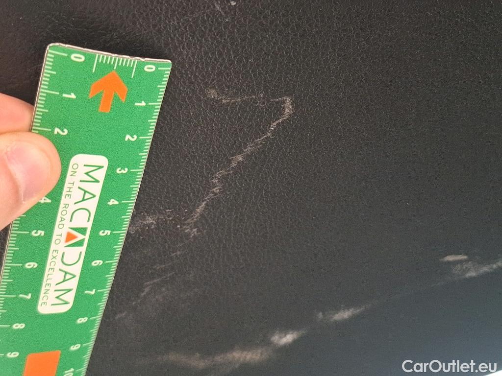  Mercedes  GLA MERCEDES-BENZ  / 2020 / 5P / SUV 1.3  250 e BUSINESS LINE DCT #23