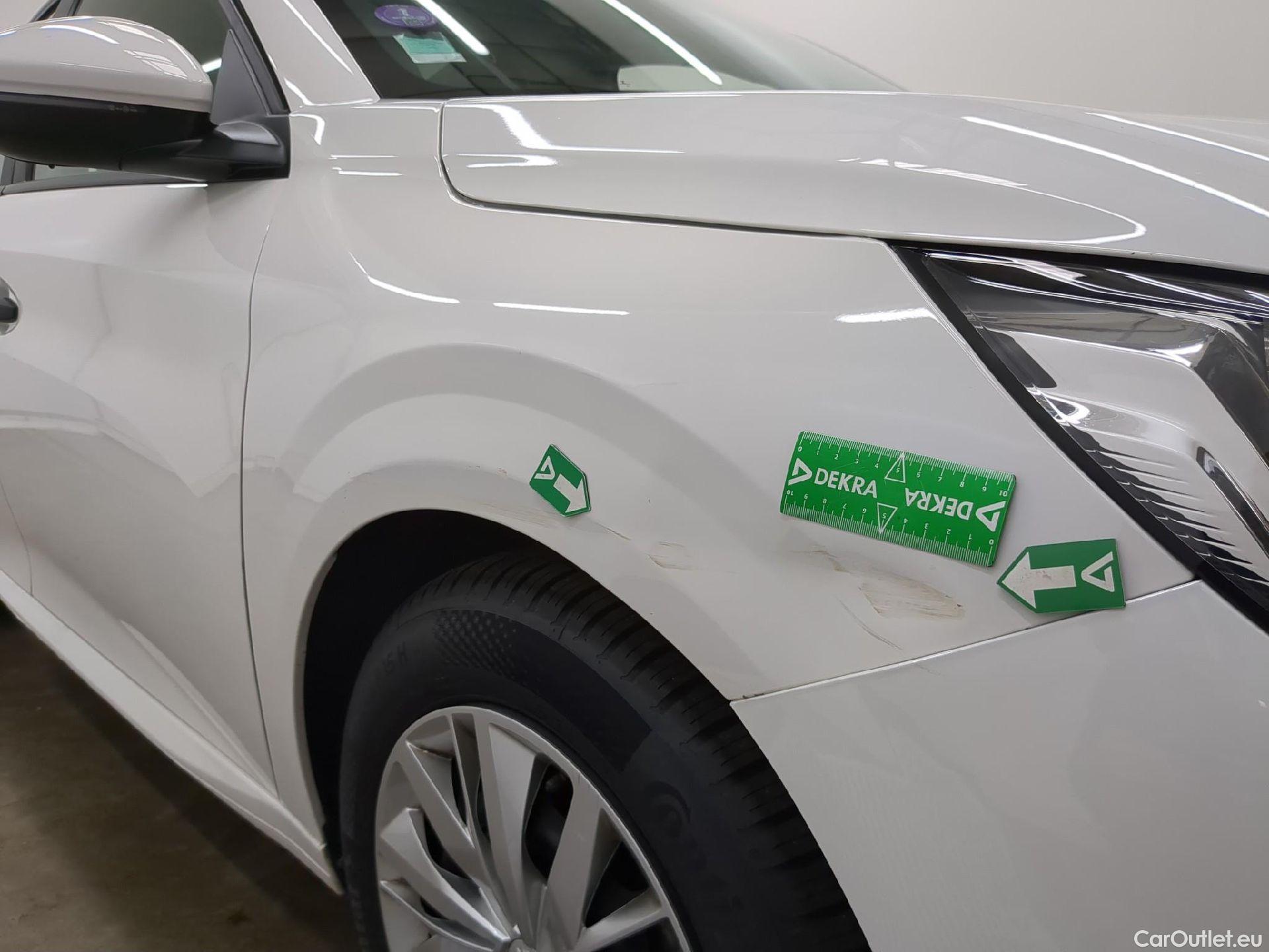  Peugeot  208  Premium 1.2 PureTech 75CV BVM5 E6d #10