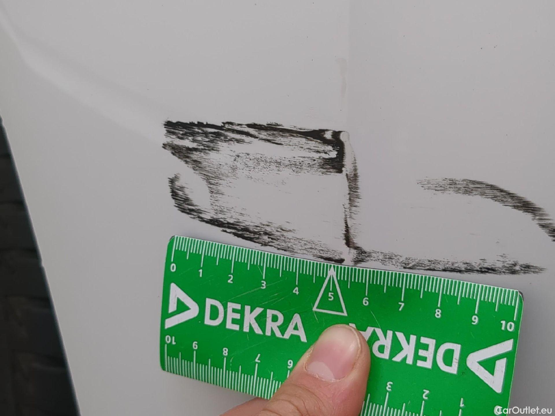  Peugeot  208  Premium 1.2 PureTech 75CV BVM5 E6d #5