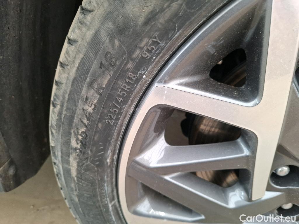  Hyundai  Konna Kona Executive Hybrid 2WD 1.6 GDI 140CV BVA6 E6d #18