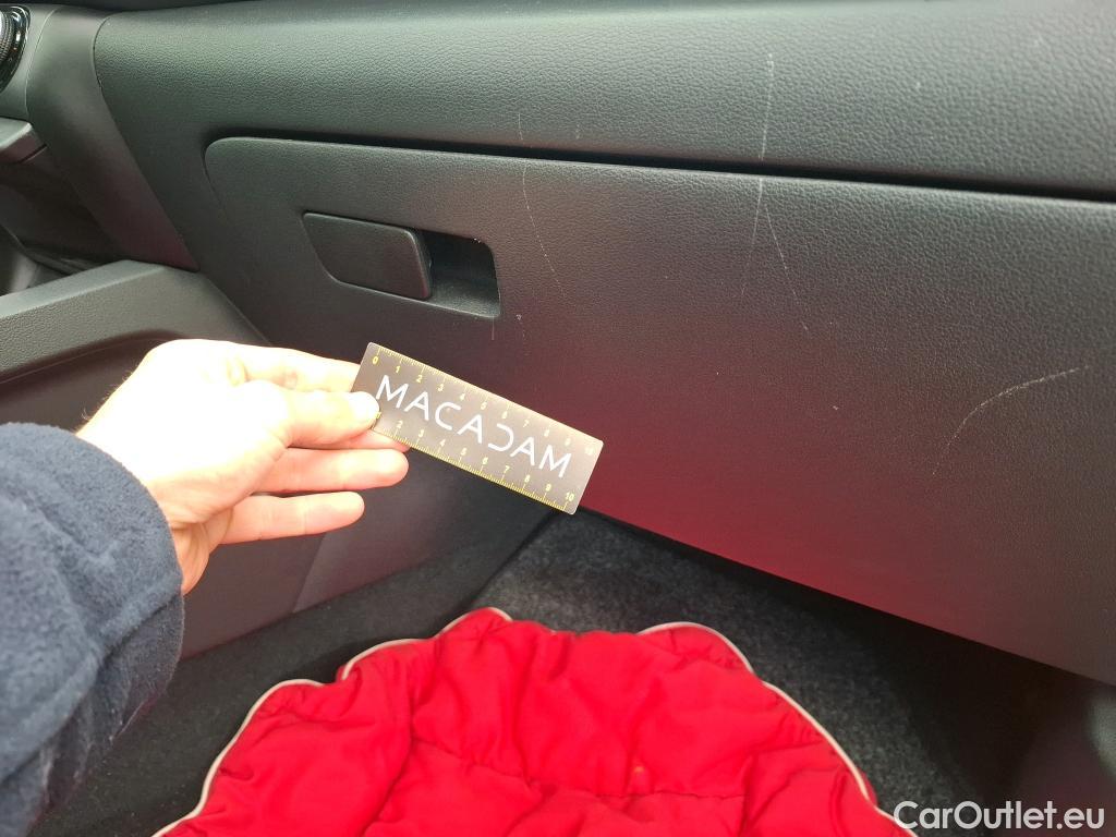  Hyundai  Konna Kona Executive Hybrid 2WD 1.6 GDI 140CV BVA6 E6d #33