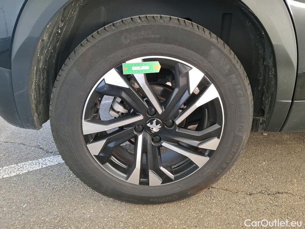  Peugeot  2008 PEUGEOT  / 2019 / 5P / Crossover BLUEHDI 130 S&S EAT8 ALLURE PACK #19