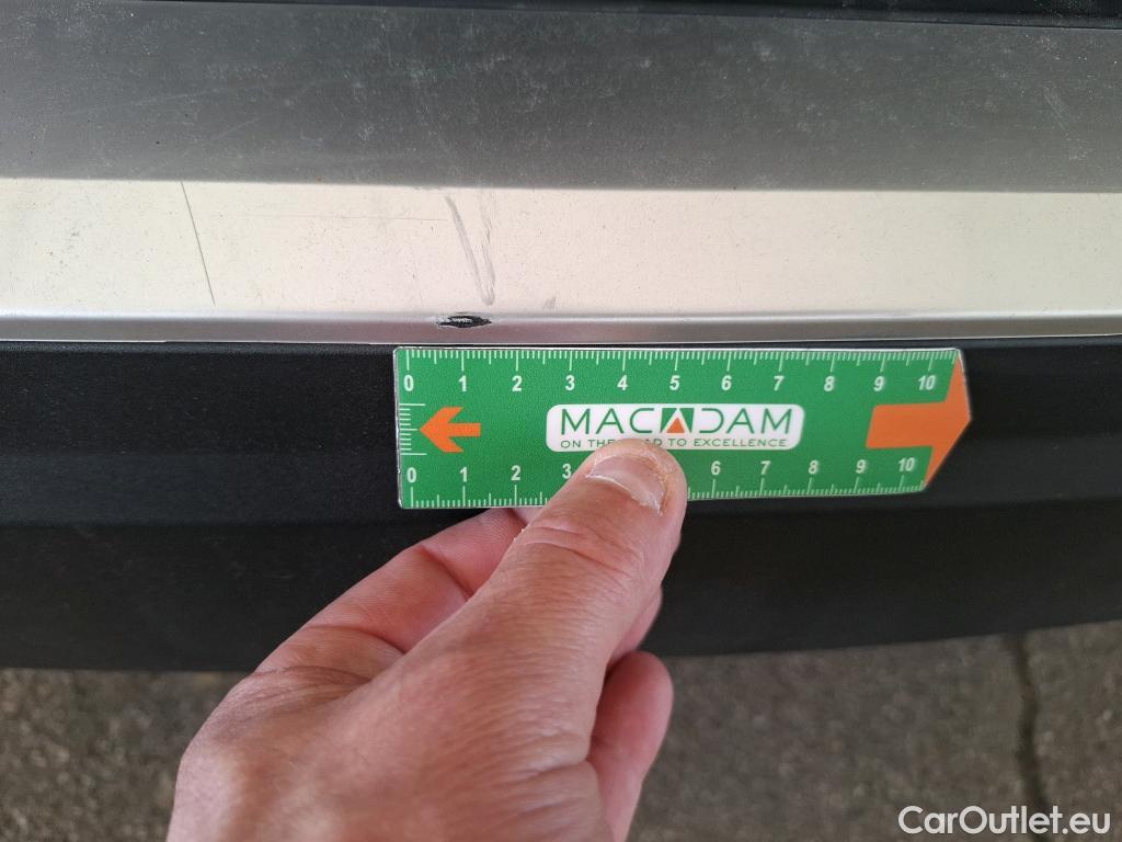  Peugeot  2008 PEUGEOT  / 2019 / 5P / Crossover BLUEHDI 130 S&S EAT8 ALLURE PACK #9