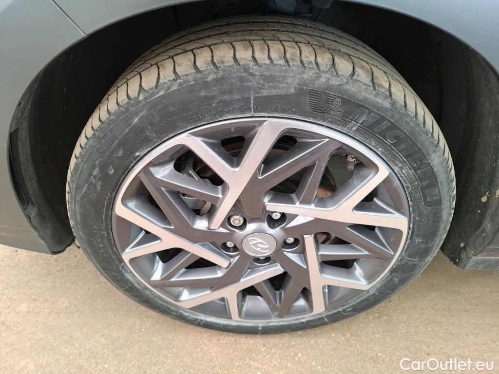  Hyundai  Konna Kona Executive Hybrid 2WD 1.6 GDI 140CV BVA6 E6d #3