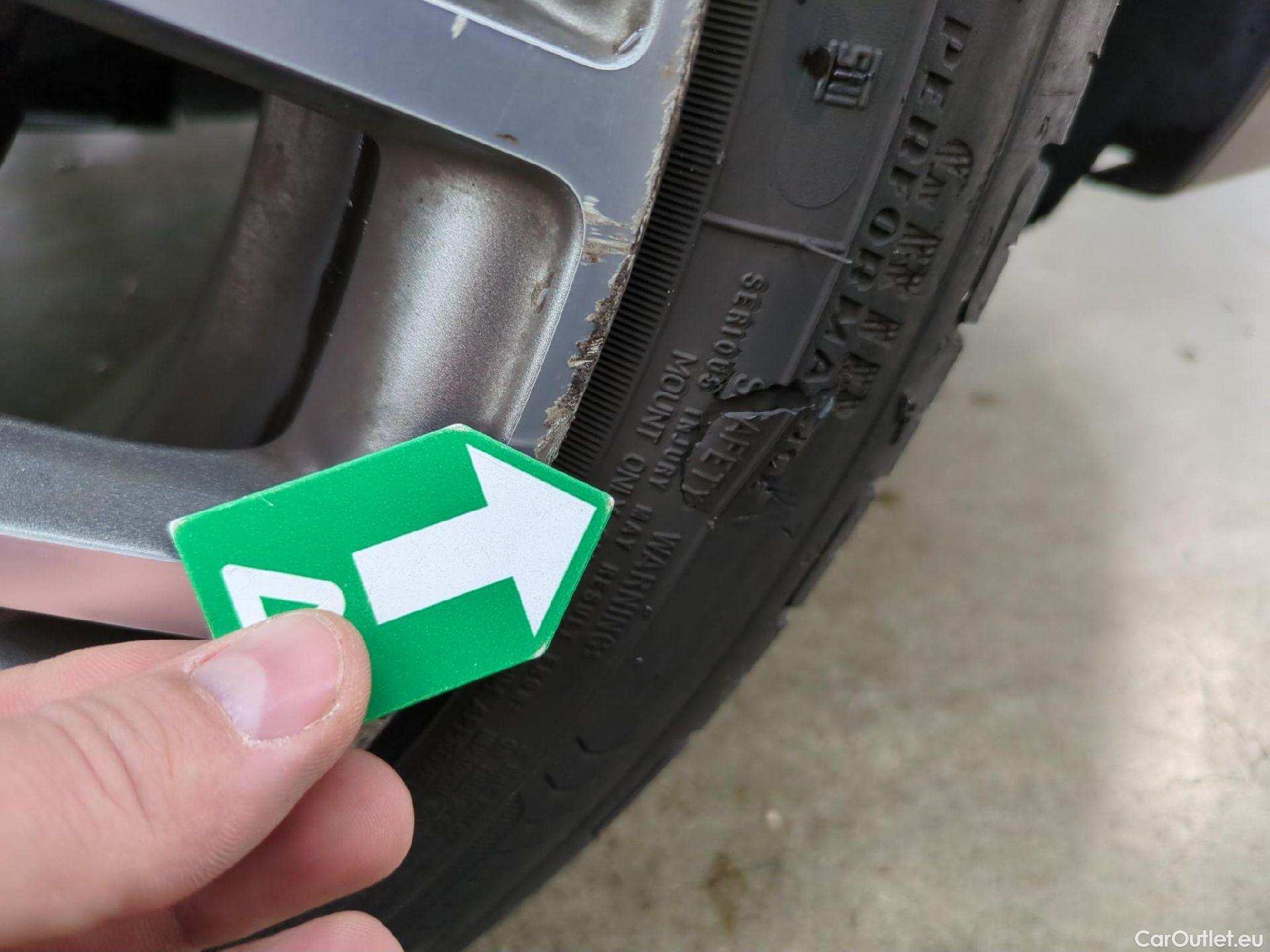  Fiat  500 FIAT  / 2015 / 3P / Berline Hybrid 1.0 BSG 70 ch Dolcevita Plus #2