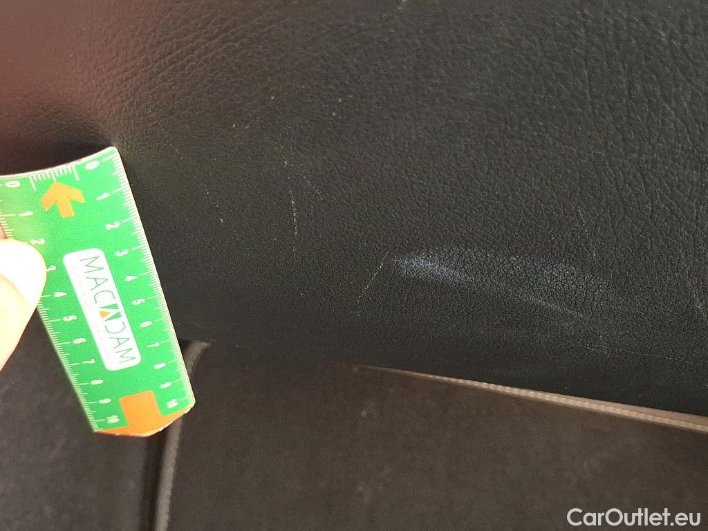  Mercedes  GLA MERCEDES-BENZ  / 2020 / 5P / SUV 1.3  250 e BUSINESS LINE DCT #19