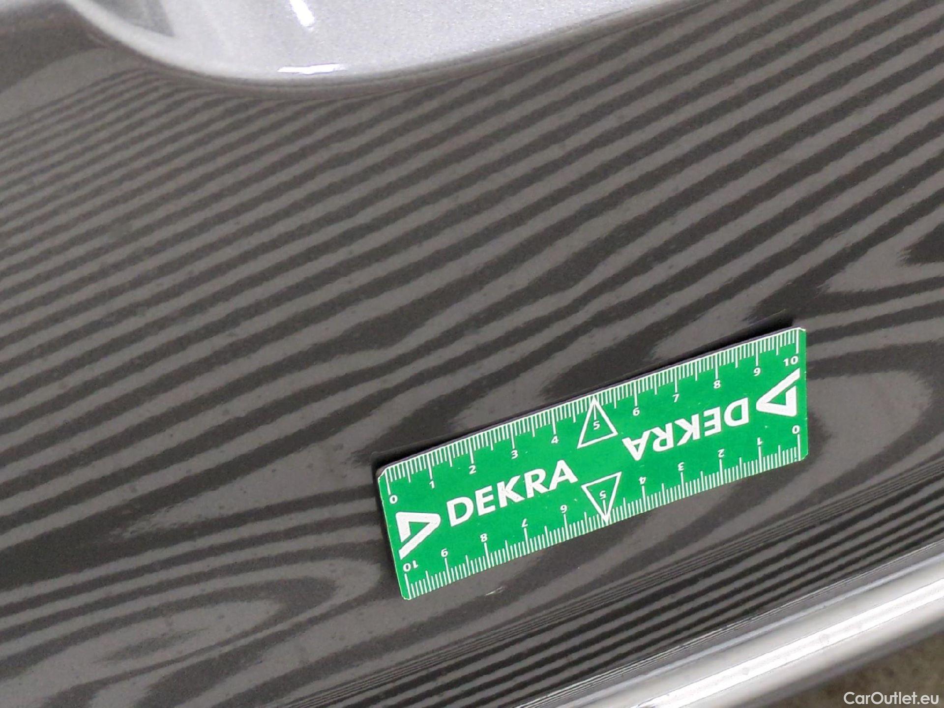  Fiat  500 FIAT  / 2015 / 3P / Berline Hybrid 1.0 BSG 70 ch Dolcevita Plus #37