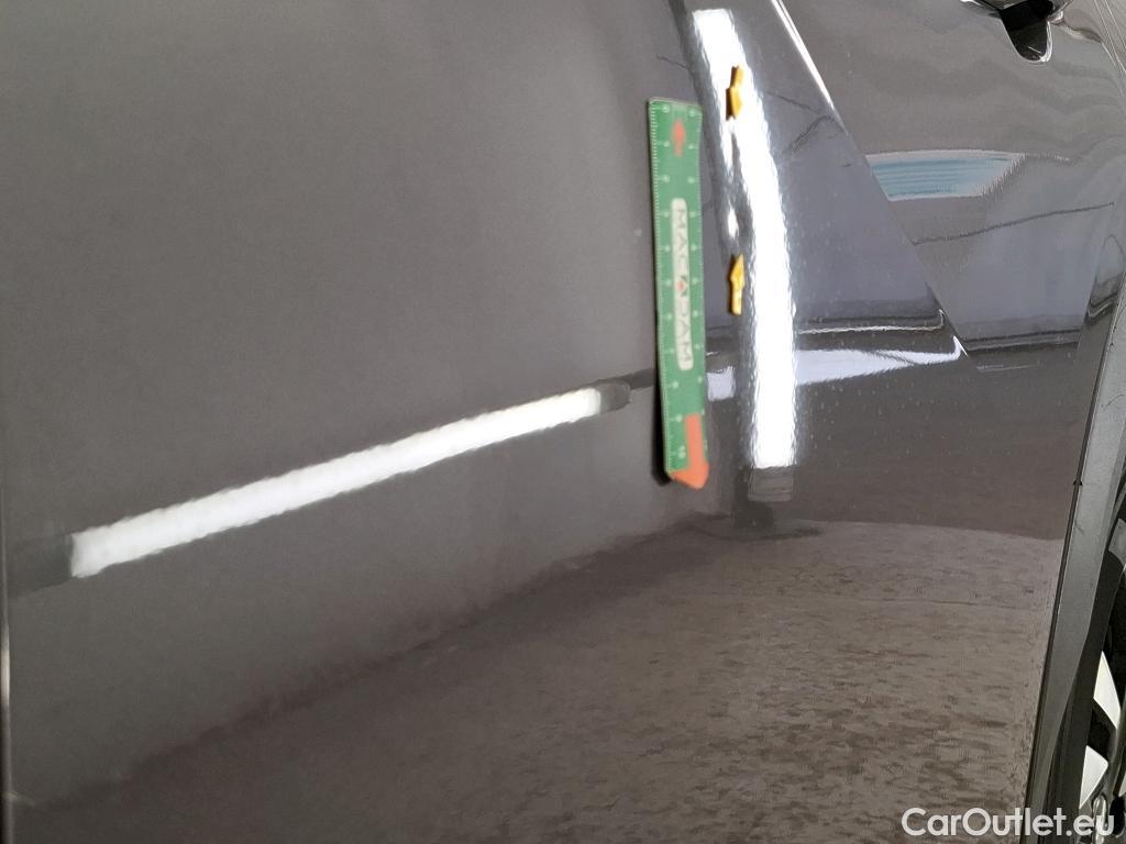  Peugeot  2008  Allure Business 1.5 HDi 130CV BVA8 E6d #18