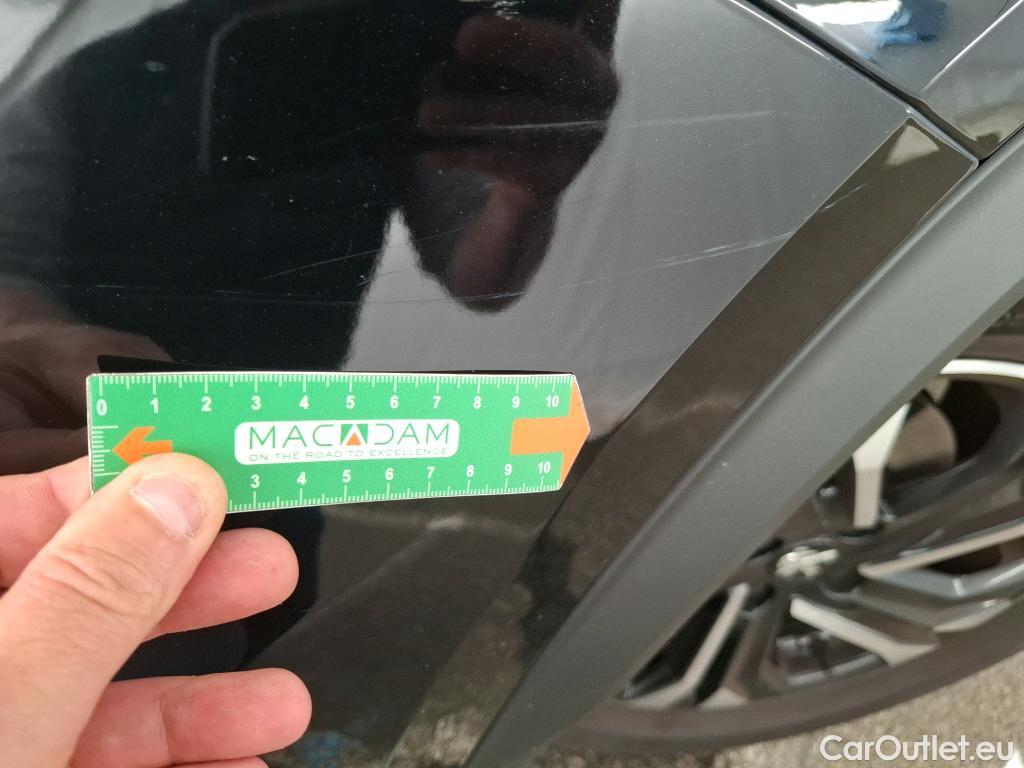  Peugeot  2008 PEUGEOT  / 2019 / 5P / Crossover BLUEHDI 130 S&S EAT8 ALLURE PACK #26