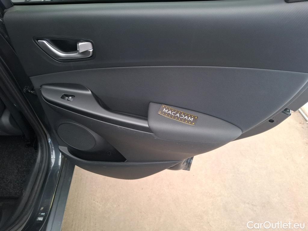  Hyundai  Konna Kona Executive Hybrid 2WD 1.6 GDI 140CV BVA6 E6d #39