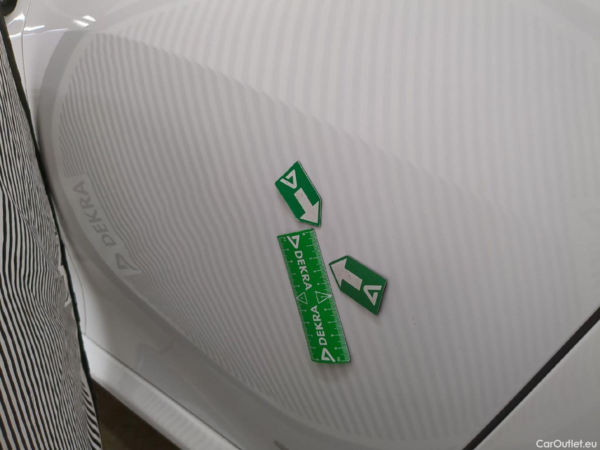  Peugeot  208  Premium 1.2 PureTech 75CV BVM5 E6d #14