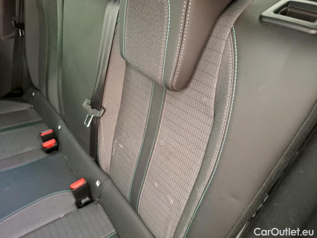  Peugeot  2008  Allure Business 1.5 HDi 130CV BVA8 E6d #1