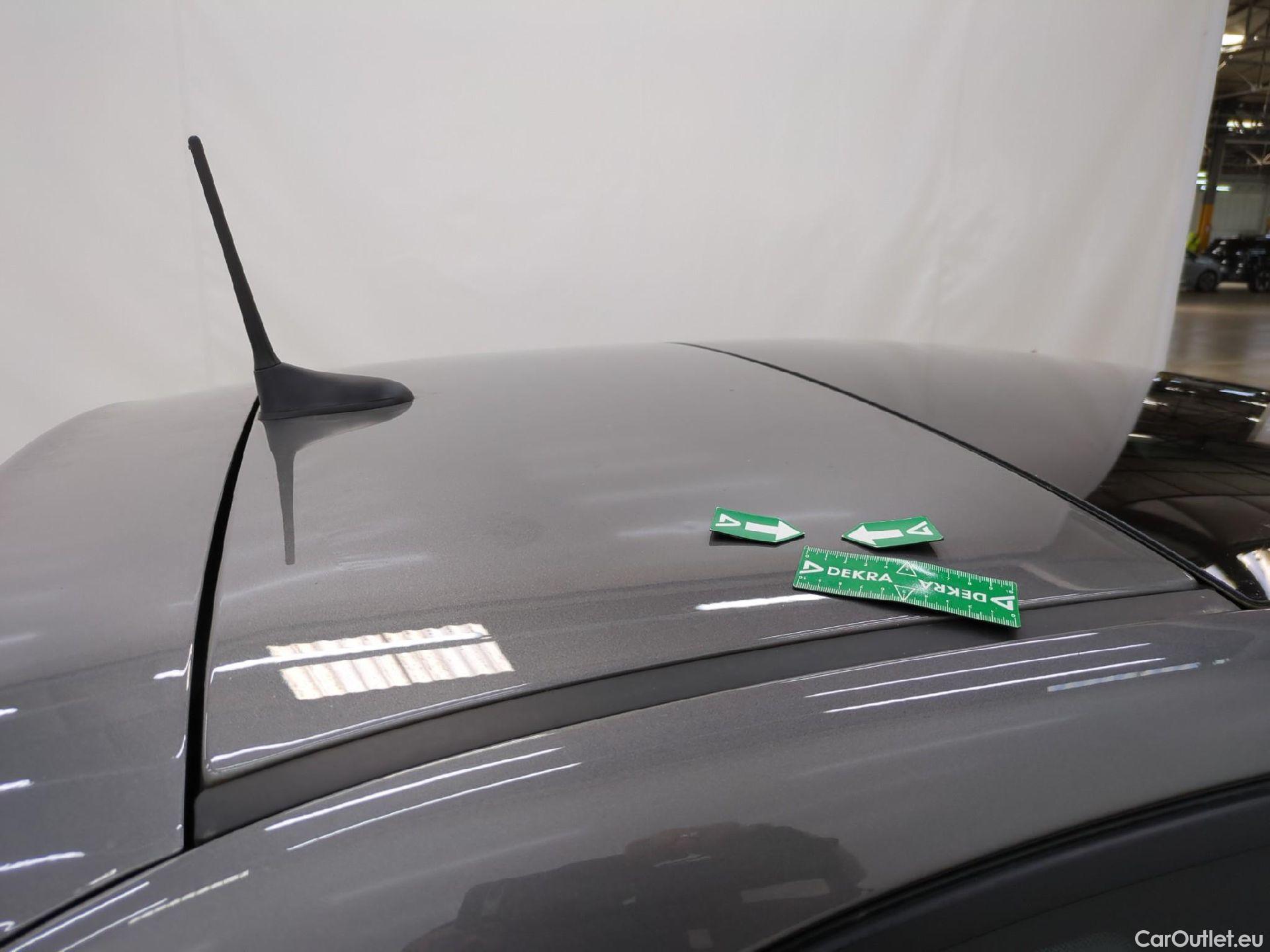  Fiat  500 FIAT  / 2015 / 3P / Berline Hybrid 1.0 BSG 70 ch Dolcevita Plus #26