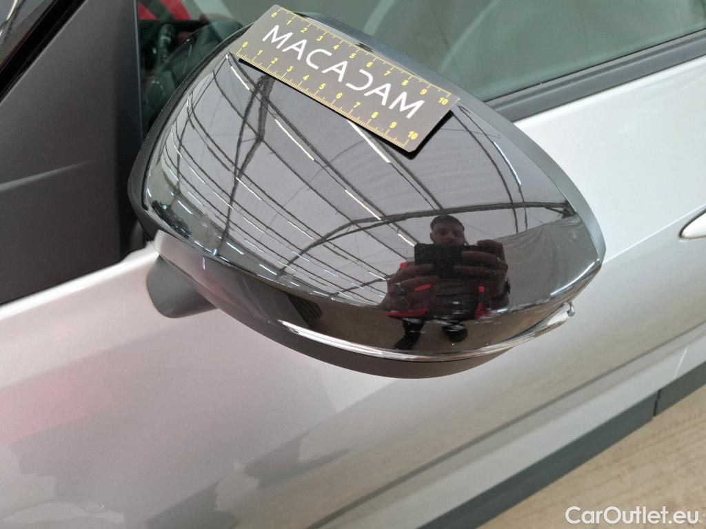  Nissan  Juke NISSAN  / 2019 / 5P / Crossover Hybrid 143 Business+ #35