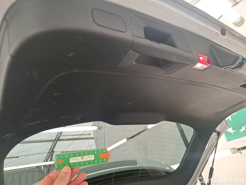  Mercedes  GLA MERCEDES-BENZ  / 2020 / 5P / SUV 1.3  250 e BUSINESS LINE DCT #22