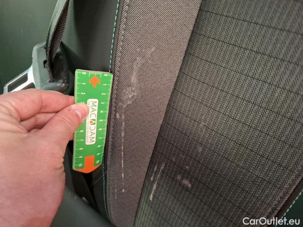  Peugeot  2008  Allure Business 1.5 HDi 130CV BVA8 E6d #2